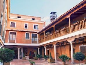 Bahagian luar