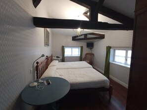 Room - Hotel Ormazabal (Bergara)
