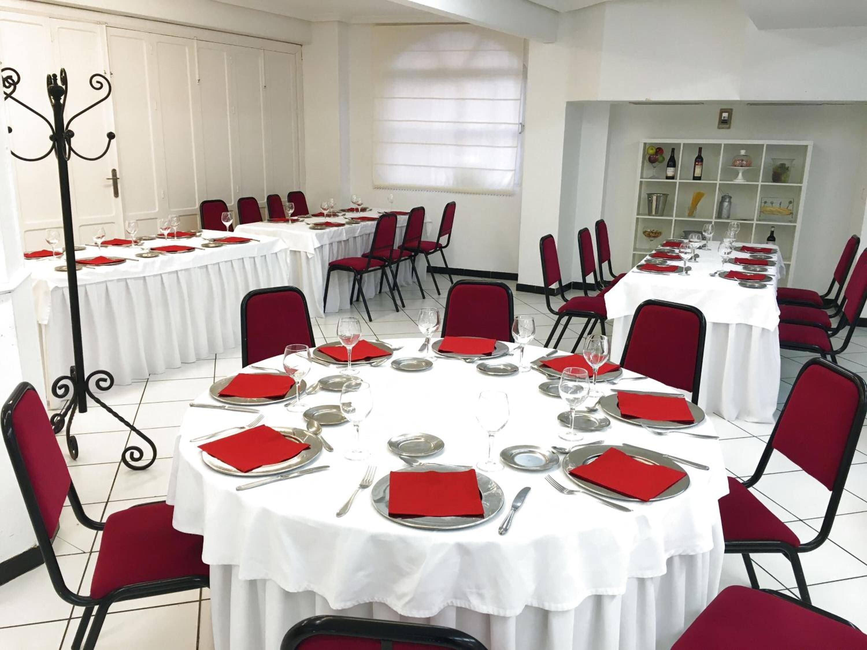 قاعة الولائم والاحتفالات