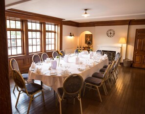Banquet hall - Manor Parc Hotel (Cardiff)