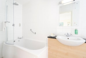 Bathroom - The Lanes Hotel (Brighton)