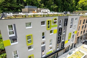 Exterior - B&B Hotel Le Port Marly Saint Germain en Laye (La Haute-Maison)