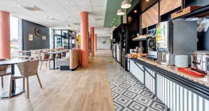B&B Hotel Le Port Marly Saint Germain en Laye
