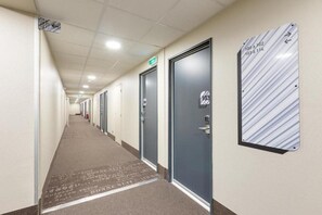 Interior - B&B Hotel Le Port Marly Saint Germain en Laye (La Haute-Maison)