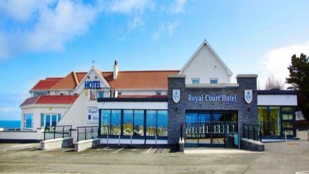 Exterior - The Royal Court Hotel (Portrush)