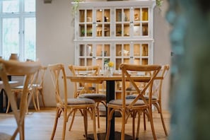 Dining - Lanelay Hall Hotel and Spa (Pontyclun)