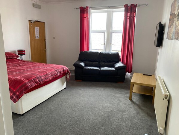 Room - Grant Arms Hotel (Buckie)