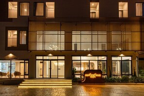 Exterior detail - The Pride Hotel Phitsanulok (Phitsanulok)