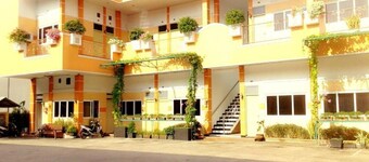 Hotel Kencana Rembang