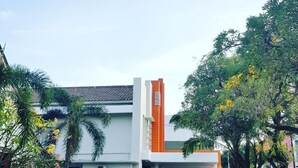 Ubetjent parkering (inkludert)