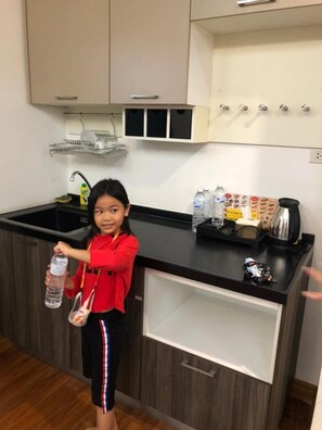 Private kitchen - Hotel IYA (Khlong Luang)