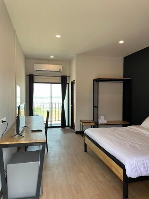 Room - Sinai Hotel (Nikhom Phatthana)