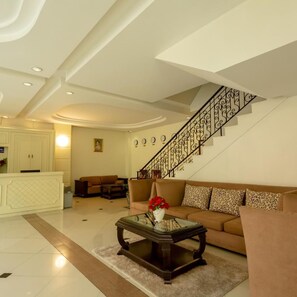 Lobby - Ivory Palace Hotel (Pattaya)