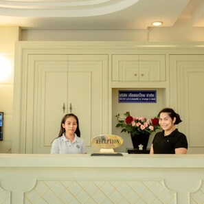 Lobby - Ivory Palace Hotel (Pattaya)