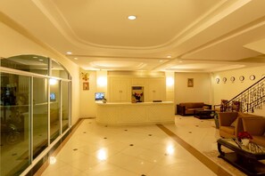 Lobby - Ivory Palace Hotel (Pattaya)
