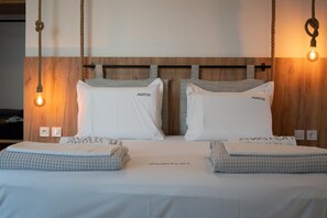 Room - Avaton Luxury Resort and Spa (Volvi)