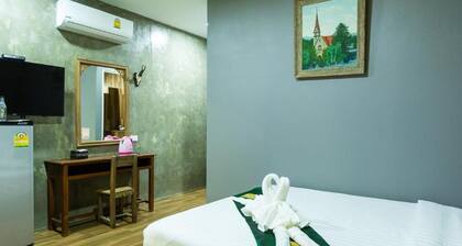 Huen San Fang Hotel