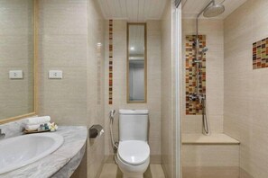 Bathroom - Seapine Beach Golf and Resort Hua Hin (Hua Hin)