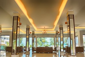 Lobby - Seapine Beach Golf and Resort Hua Hin (Hua Hin)