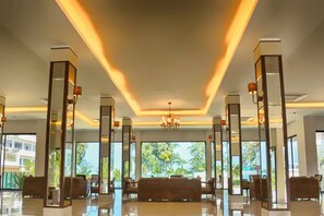 Lobby - Seapine Beach Golf and Resort Hua Hin (Hua Hin)