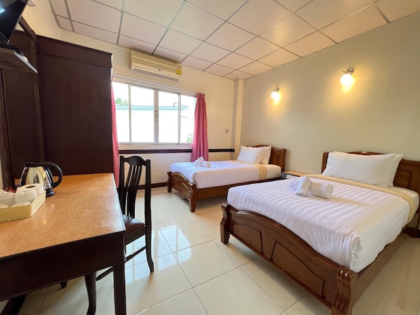 Room - Seaside Palace Hotel (Koh Samui)