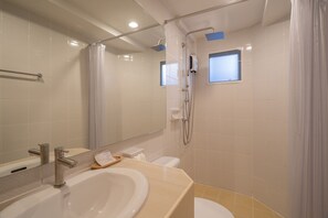 Bathroom - Bedline Hotel - SHA Certified (Phuket)