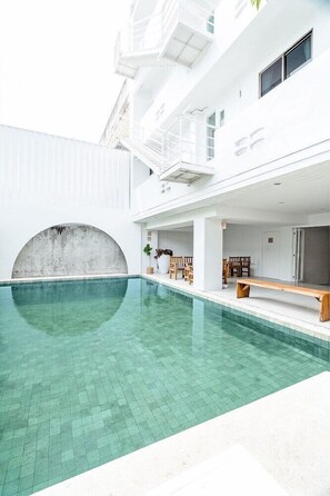 Pool - Bedline Hotel - SHA Certified (Phuket)