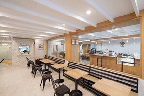 Dining - Bedline Hotel - SHA Certified (Phuket)