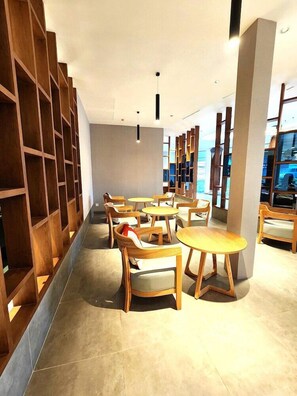 Dining - Amalthea Hotel (Patong)