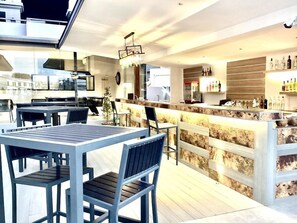 바(숙박 시설 내)