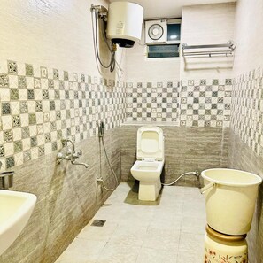 Bathroom - The Landmark Banjara Hills (Hyderabad)