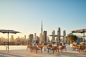Outdoor dining - The Lana (Dubai)