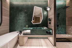 Bathroom - The Westin Yantai (Yantai)