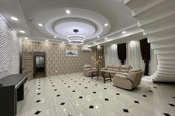 Interior - ADA Hotel Tashkent (Tashkent)