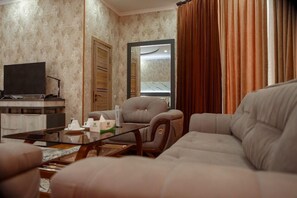 Living area - ADA Hotel Tashkent (Tashkent)