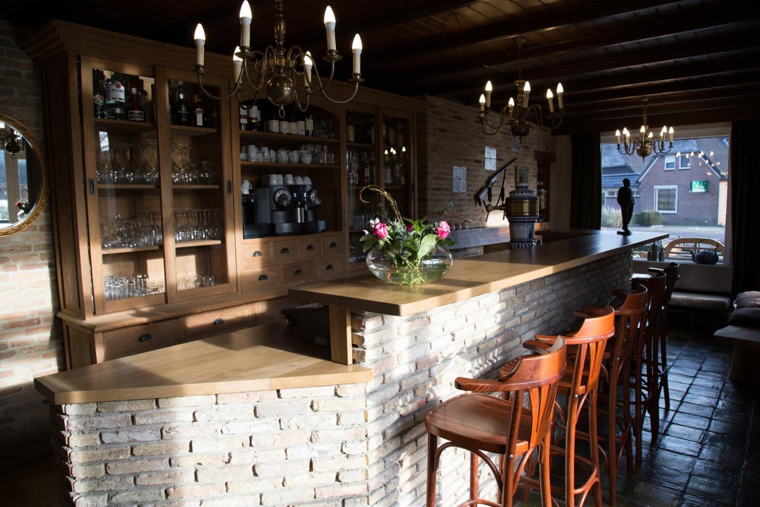Bar (en la propiedad)