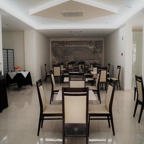 Dining - Angra Central Hotel (Angra do Heroismo)