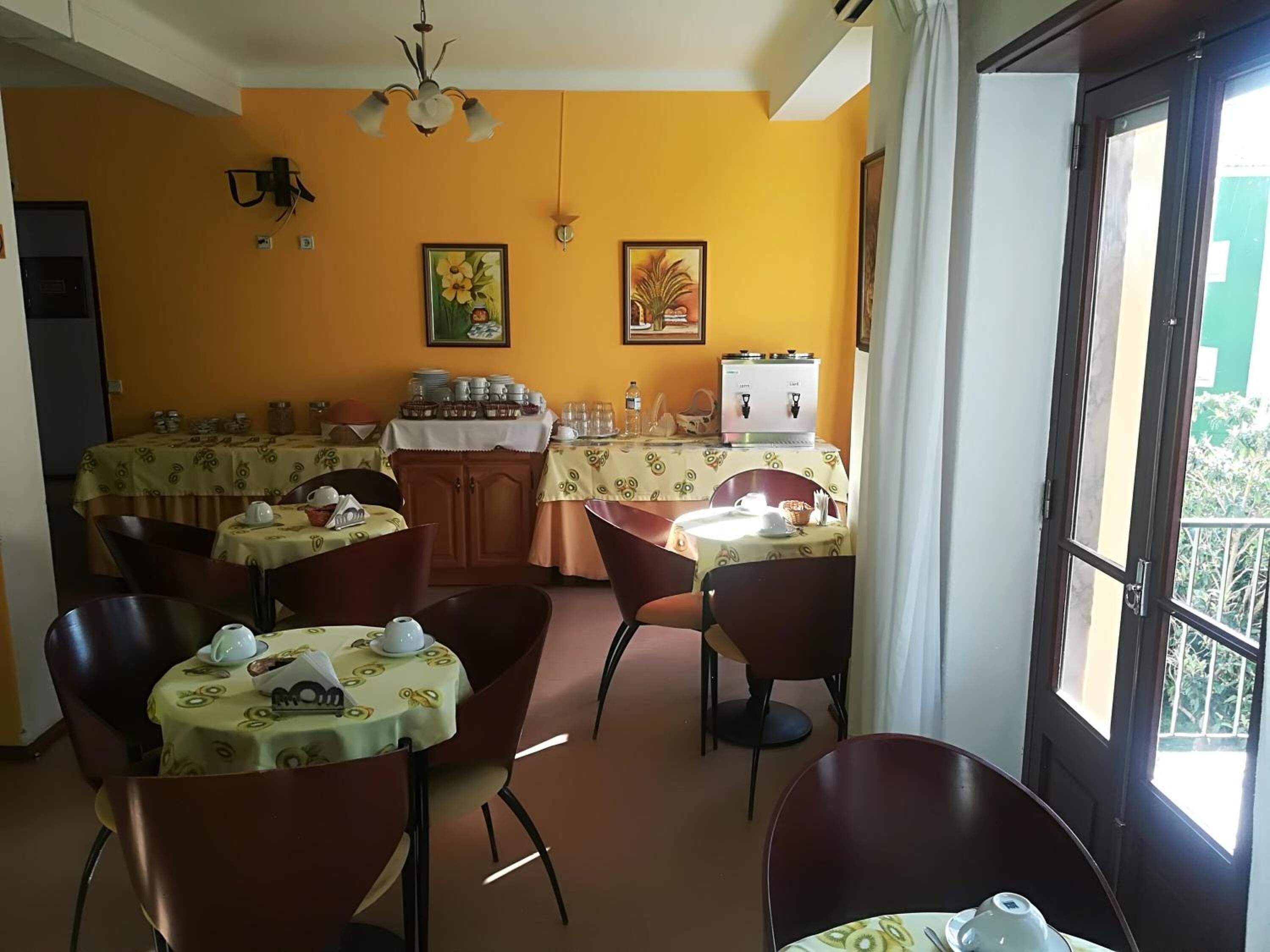 تناول الطعام