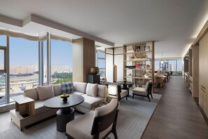 Interior - Courtyard by Marriott Luoyang (Luoyang)
