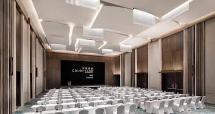 Courtyard by Marriott Luoyang