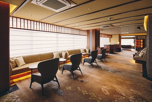 Lobby - Shijo Kawaramachi Onsen Soraniwa Terrace Kyoto (Kyoto)