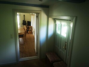 Dining - Cozy holiday home located right on the beach (Børkop)