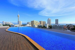 Pool - Sirin Exclusive Hotel and Residence (Pattaya)