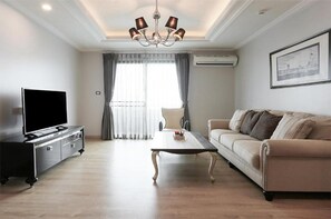 Unclassified image, 4 of 91, button - Sirin Exclusive Hotel and Residence (Pattaya)