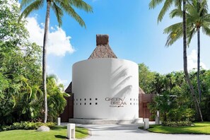 Exterior - Jungala Hotel at Vidantaworld Riviera Maya (Playa del Carmen)
