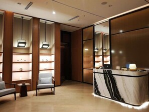 Lobby - Fili Hotel at Nustar Resort & Casino Cebu (Cebu City)