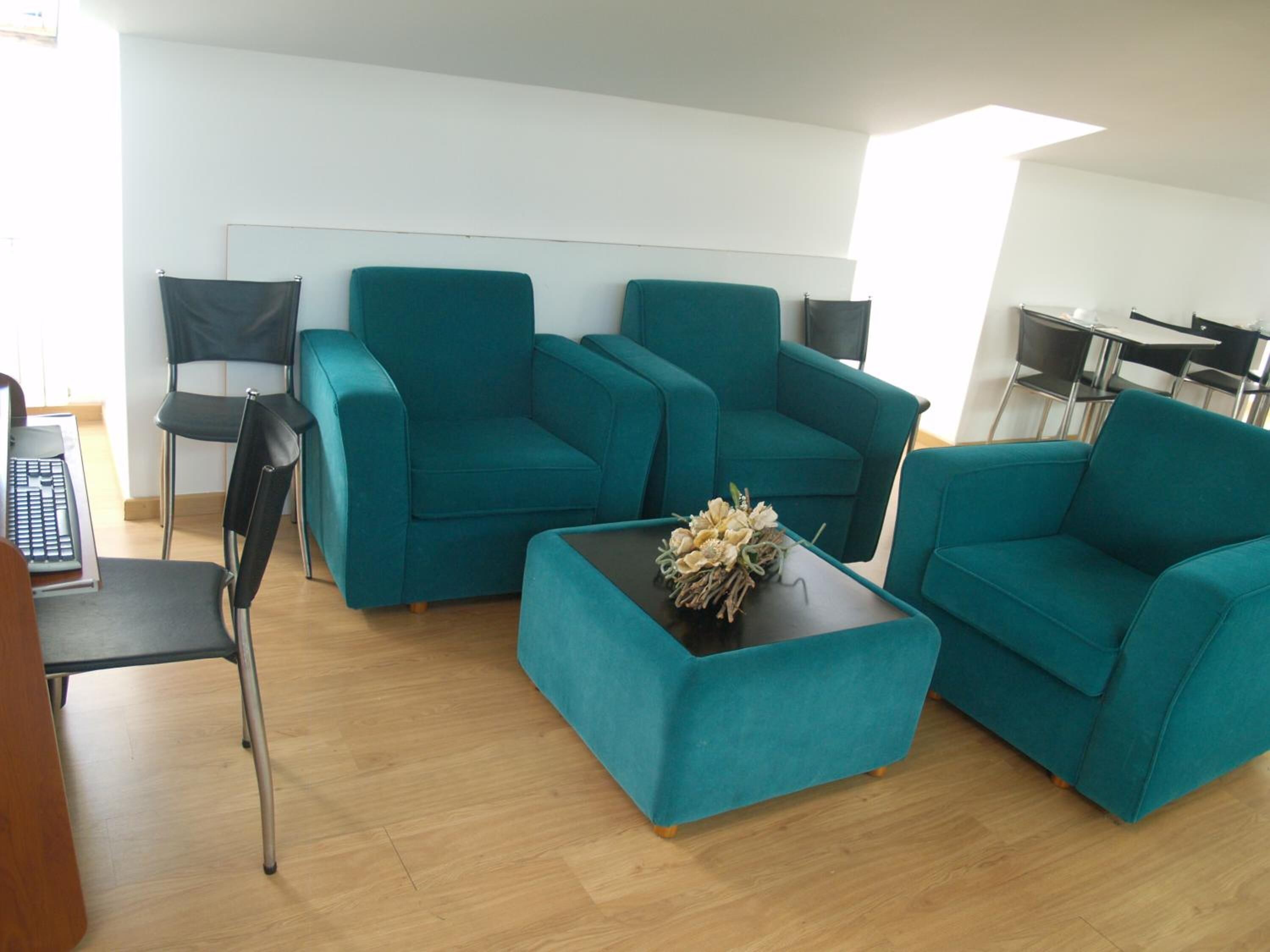 المنشأة من الداخل