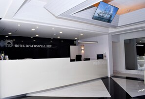 Lobby - THE FOZ Beach Hotel (Figueira da Foz)