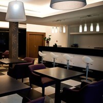 Bar (en el alojamiento)