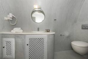 Bathroom - Horizon Aeifos (Santorini)